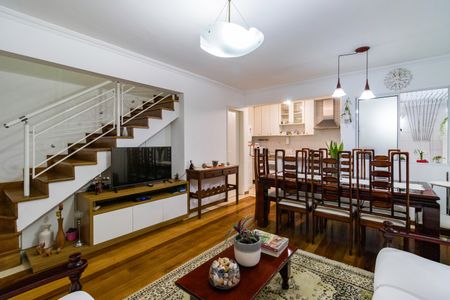 Sala de casa de condomínio à venda com 3 quartos, 111m² em Jardim Monte Kemel, São Paulo