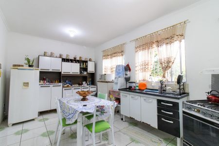 Casa à venda com 391m², 4 quartos e 2 vagasCozinha