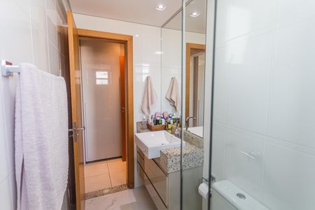 Apartamento à venda com 95m², 3 quartos e 3 vagasBanheiro da Suíte