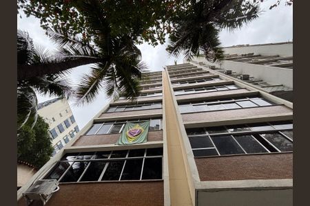 Apartamento à venda com 108m², 3 quartos e 1 vagaFachada