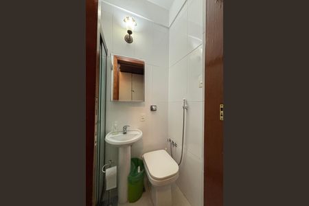 Apartamento à venda com 108m², 3 quartos e 1 vagaBanheiro da Suíte 2