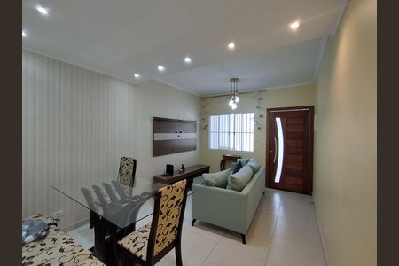 Sala de casa à venda com 3 quartos, 112m² em Vila Liviero, São Paulo