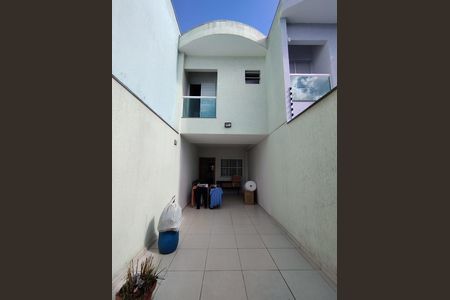 Área comum de casa à venda com 3 quartos, 112m² em Vila Liviero, São Paulo