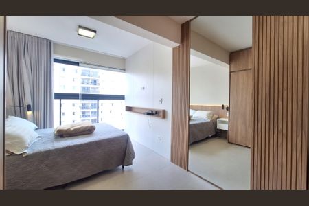 Apartamento à venda com 25m², 1 quarto e sem vagaSala/Quarto