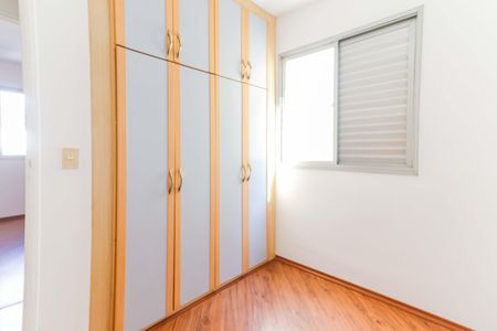 Apartamento à venda com 65m², 3 quartos e 1 vagaQuarto 2