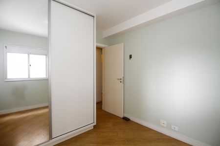Apartamento à venda com 120m², 4 quartos e 2 vagas Apartamento à venda com 120m², 4 quartos e 2 vagasQuarto 3