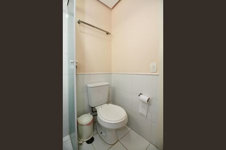 Apartamento à venda com 120m², 4 quartos e 2 vagas Apartamento à venda com 120m², 4 quartos e 2 vagasBanheiro Social