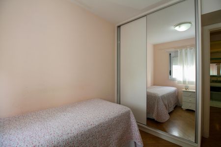 Apartamento à venda com 120m², 4 quartos e 2 vagas Apartamento à venda com 120m², 4 quartos e 2 vagasQuarto 2