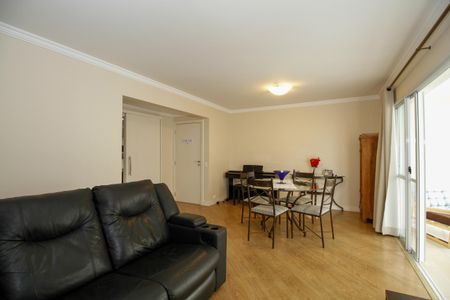 Apartamento à venda com 120m², 4 quartos e 2 vagas Apartamento à venda com 120m², 4 quartos e 2 vagasSala de Estar e Jantar