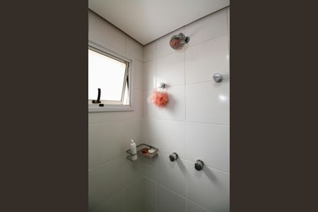 Apartamento à venda com 120m², 4 quartos e 2 vagas Apartamento à venda com 120m², 4 quartos e 2 vagasBanheiro Social