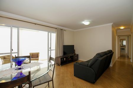 Apartamento à venda com 120m², 4 quartos e 2 vagas Apartamento à venda com 120m², 4 quartos e 2 vagasSala de Estar e Jantar