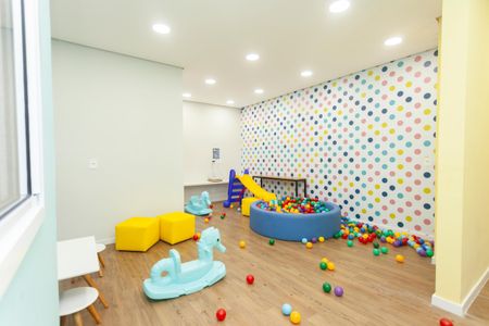 Apartamento à venda com 44m², 2 quartos e 1 vagaÁrea comum