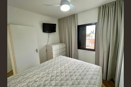 Apartamento à venda com 97m², 3 quartos e 2 vagas Apartamento à venda com 97m², 3 quartos e 2 vagasSuíte