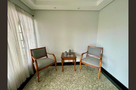 Apartamento à venda com 97m², 3 quartos e 2 vagas Apartamento à venda com 97m², 3 quartos e 2 vagasHall de entrada