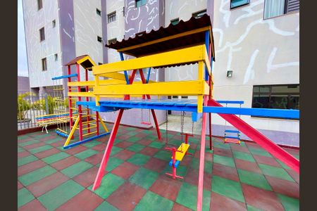 Apartamento à venda com 97m², 3 quartos e 2 vagas Apartamento à venda com 97m², 3 quartos e 2 vagasPlayground