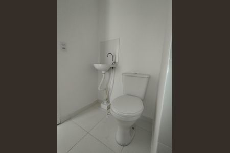 Apartamento à venda com 30m², 2 quartos e sem vaga Apartamento à venda com 30m², 2 quartos e sem vagaBanheiro