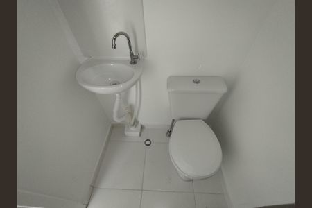 Apartamento à venda com 30m², 2 quartos e sem vaga Apartamento à venda com 30m², 2 quartos e sem vagaBanheiro