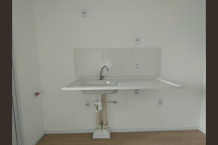 Apartamento à venda com 30m², 2 quartos e sem vaga Apartamento à venda com 30m², 2 quartos e sem vagaSala/Cozinha