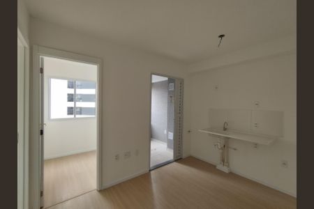 Apartamento à venda com 30m², 2 quartos e sem vaga Apartamento à venda com 30m², 2 quartos e sem vagaSala/Cozinha