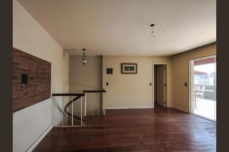 Apartamento à venda com 199m², 4 quartos e 2 vagasSala de TV