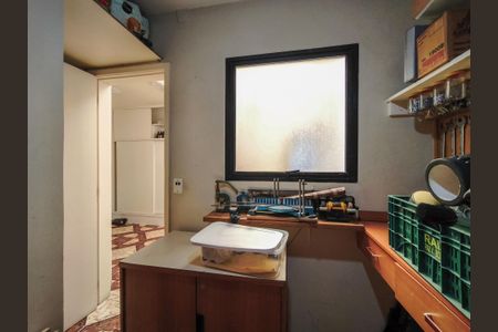 Apartamento à venda com 199m², 4 quartos e 2 vagasQuarto de Serviço