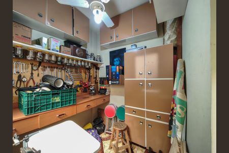 Apartamento à venda com 199m², 4 quartos e 2 vagasQuarto de Serviço