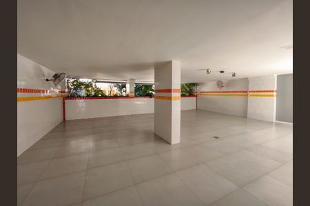 Apartamento à venda com 199m², 4 quartos e 2 vagasÁrea comum - Salão de festas