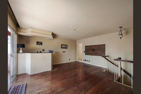 Apartamento à venda com 199m², 4 quartos e 2 vagasSala de TV