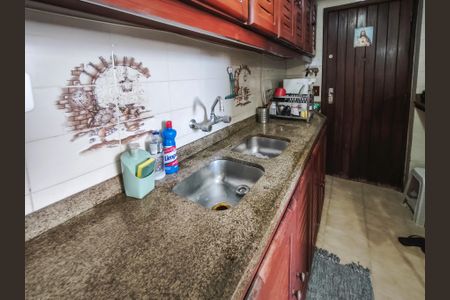 Apartamento à venda com 199m², 4 quartos e 2 vagasCozinha