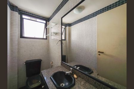 Apartamento à venda com 199m², 4 quartos e 2 vagasLavabo