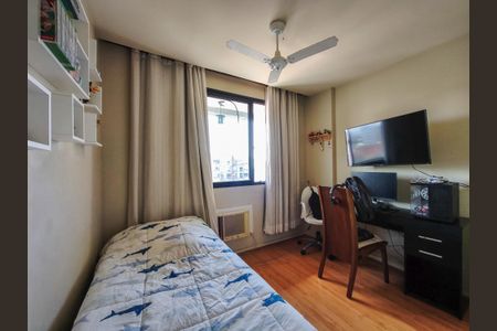 Apartamento à venda com 199m², 4 quartos e 2 vagasQuarto 2