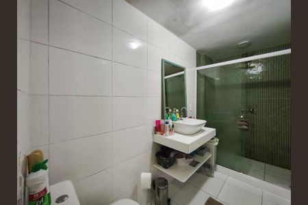 Apartamento à venda com 199m², 4 quartos e 2 vagasBanheiro 1