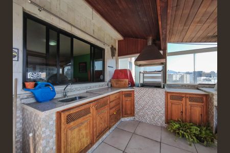 Apartamento à venda com 199m², 4 quartos e 2 vagasÁrea gourmet