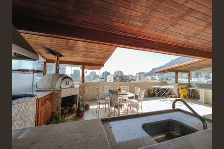 Apartamento à venda com 199m², 4 quartos e 2 vagasVista do Quarto 3