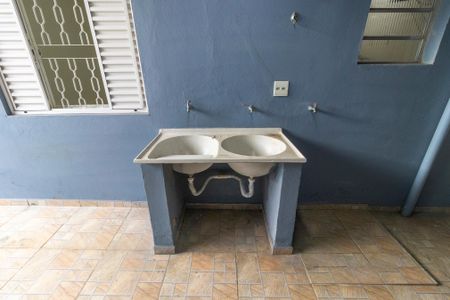 Casa à venda com 320m², 1 quarto e 1 vagaÁrea de serviço