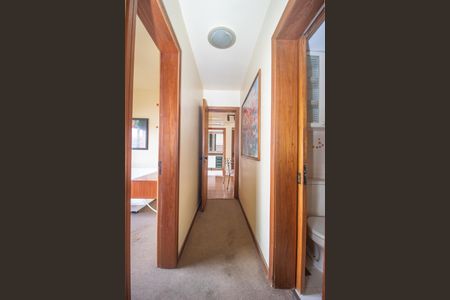 Apartamento à venda com 58m², 2 quartos e 1 vagaCorredor