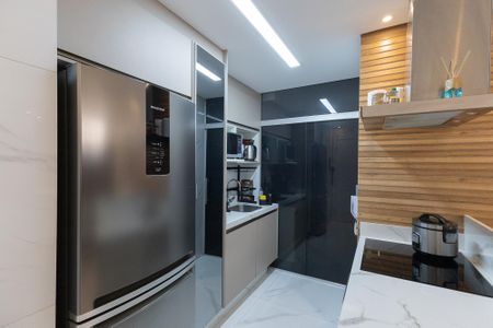 Apartamento à venda com 60m², 2 quartos e 1 vaga Apartamento à venda com 60m², 2 quartos e 1 vagaCozinha e Área de Serviço