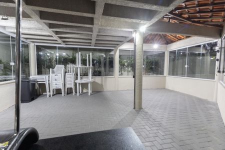 Apartamento à venda com 60m², 2 quartos e 1 vaga Apartamento à venda com 60m², 2 quartos e 1 vagaÁrea comum - Churrasqueira