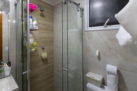 Apartamento à venda com 60m², 2 quartos e 1 vaga Apartamento à venda com 60m², 2 quartos e 1 vagaBanheiro da Suíte