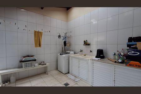 Casa à venda com 315m², 4 quartos e 4 vagasÁrea de Serviço