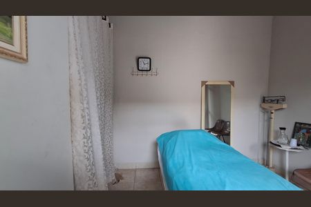 Casa à venda com 315m², 4 quartos e 4 vagasQuarto de Serviço