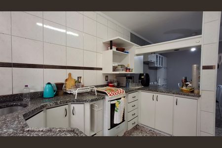 Casa à venda com 315m², 4 quartos e 4 vagasCozinha