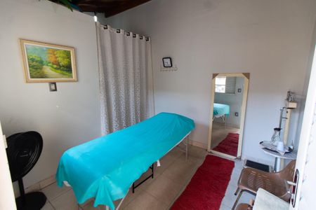 Casa à venda com 315m², 4 quartos e 4 vagasQuarto de Serviço