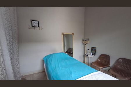 Casa à venda com 315m², 4 quartos e 4 vagasQuarto de Serviço