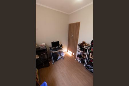 Casa à venda com 315m², 4 quartos e 4 vagasQuarto 2