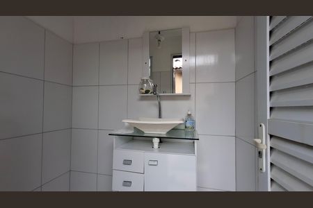 Casa à venda com 315m², 4 quartos e 4 vagasBanheiro de Serviço