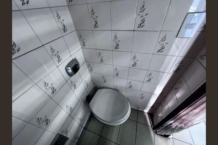 Casa à venda com 316m², 3 quartos e 2 vagas Casa à venda com 316m², 3 quartos e 2 vagasLavabo 2