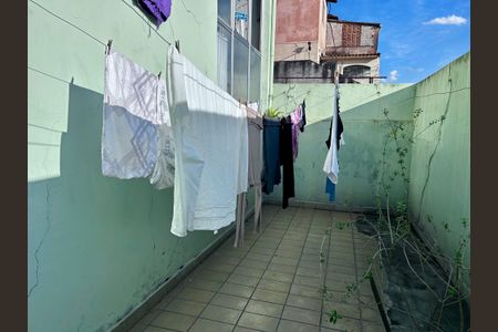 Casa à venda com 316m², 3 quartos e 2 vagas Casa à venda com 316m², 3 quartos e 2 vagasQuintal