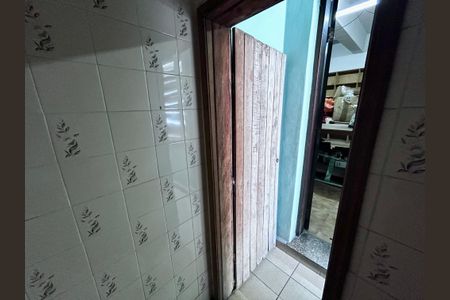 Casa à venda com 316m², 3 quartos e 2 vagas Casa à venda com 316m², 3 quartos e 2 vagasLavabo 1