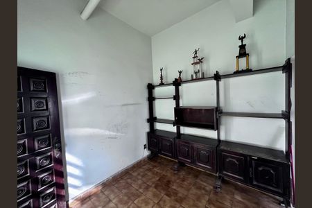 Casa à venda com 316m², 3 quartos e 2 vagas Casa à venda com 316m², 3 quartos e 2 vagasÁrea comum - Sala de estudo